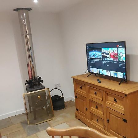 Apartamento The Forge Kington St Michael Chippenham  Exterior foto